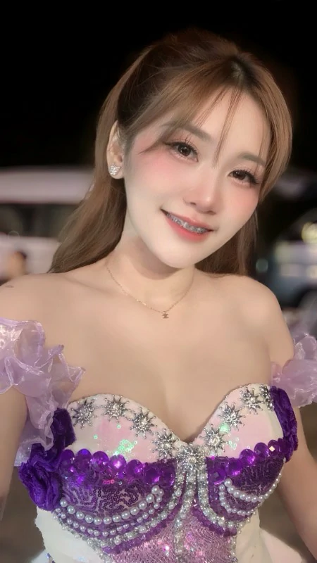 namfonpimchanokk โลกโซเชียล