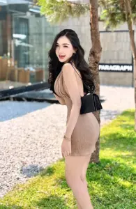 Yana Yanaphat-11