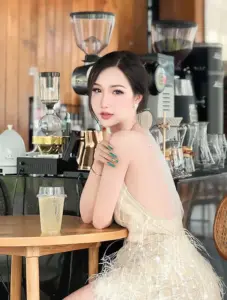 Yana Yanaphat-27